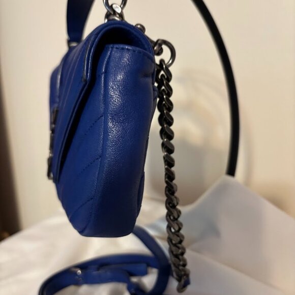 Beautiful YSL Cobalt Blue Small Bag - Excellent Condition - Picture 3 of 16
